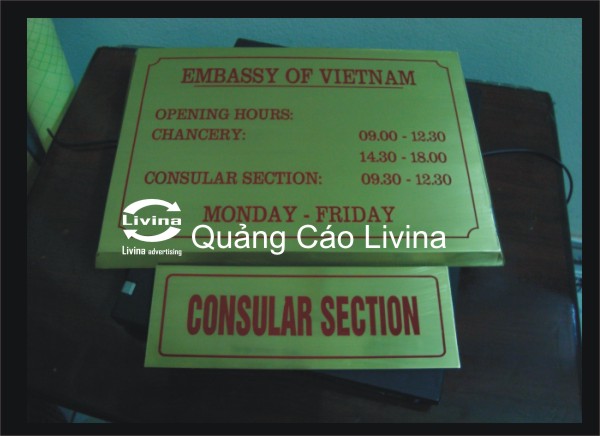 Biển đồng mẫu biển thời gian làm việc