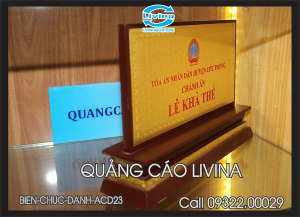 Biển chức danh đế gỗ mặt gỗ và inox-ACD23-M2