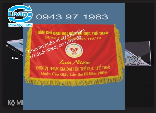 In cờ lưu niệm