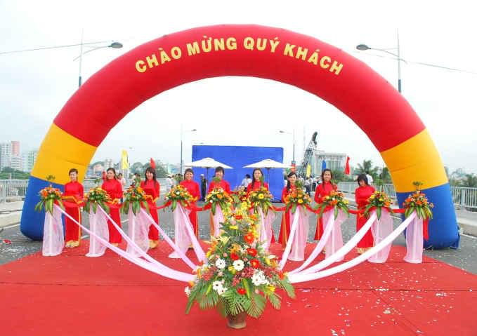 Tổ chức sự kiện khai trương, khánh thành giá rẻ