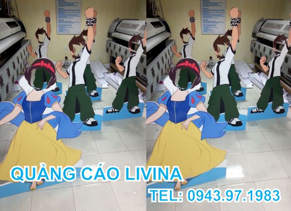 Standee mô hình quảng cáo