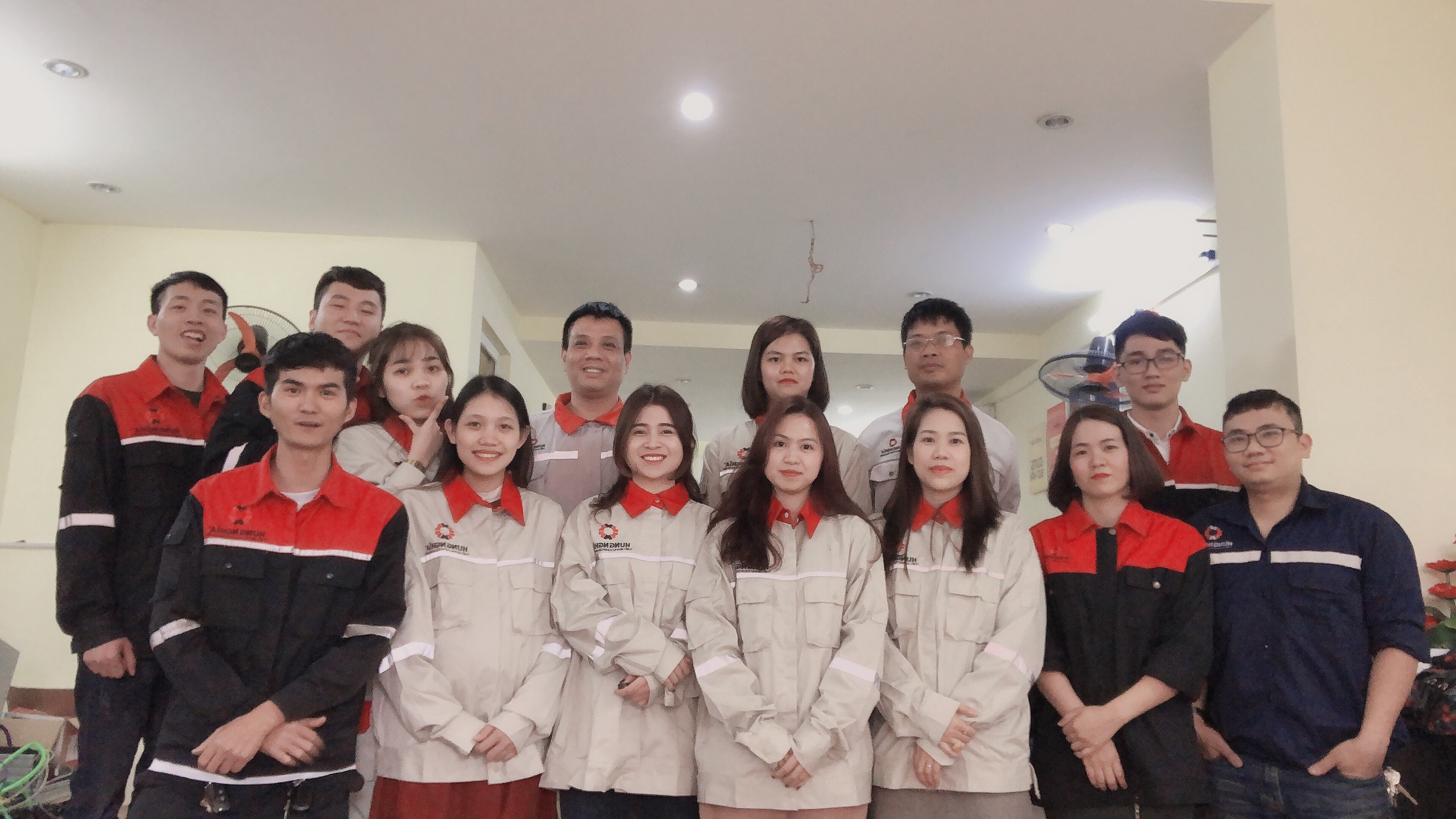 Khai xuân 2021 - Công ty Cổ phần Công Nghiệp Hưng Nghĩa