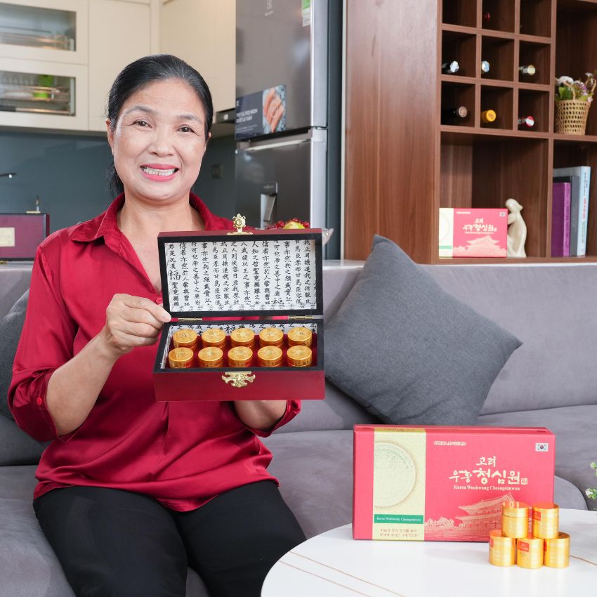 ngưu hoàng thanh tâm hộp gỗ 10 viên