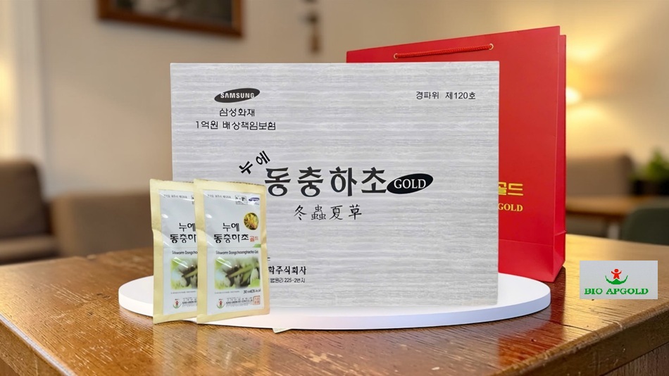 nước đông trùng hạ thảo hàn quốc