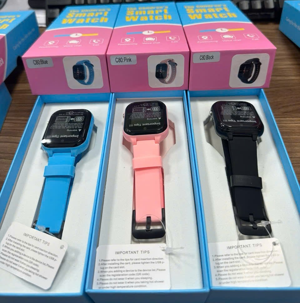 Đồng hồ định vị trẻ em C80 4G video call