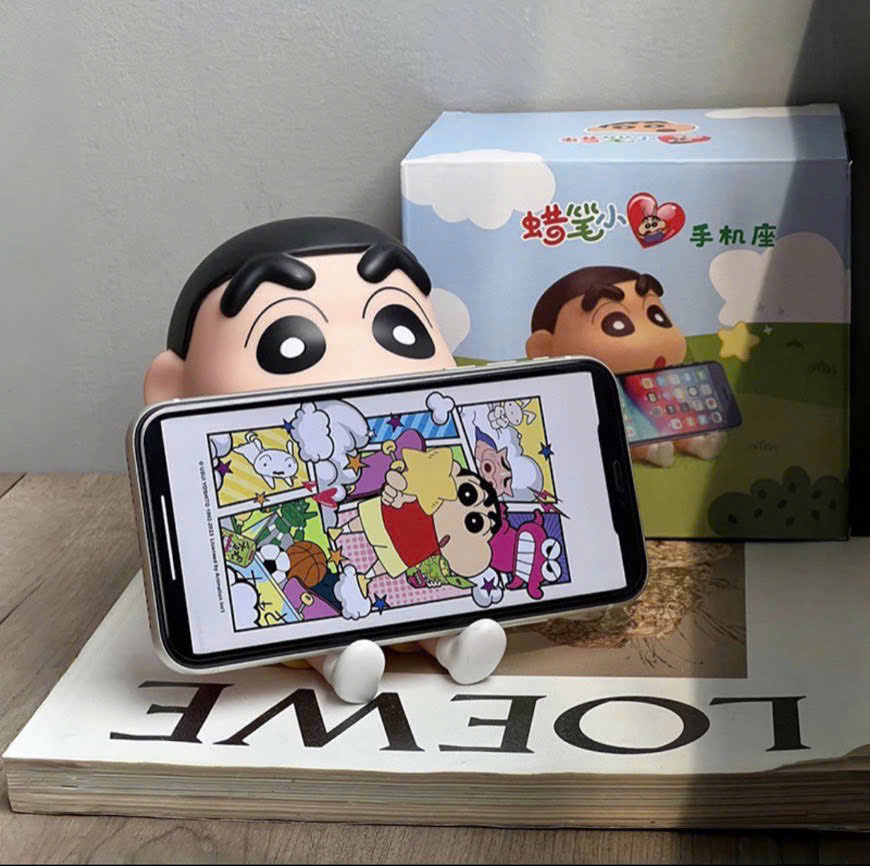 Kệ điện thoại cậu bé Shin-chan