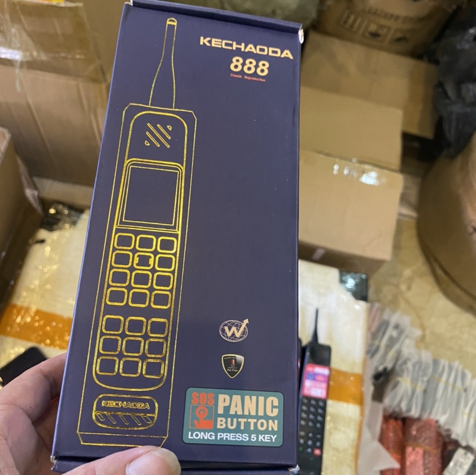 Điện thoại Kechaoda k888 cổ điển kiêm pin dự phòng 5000mah