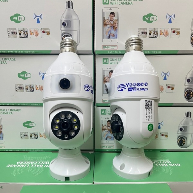CAMERA IP (2 Màn Hình) Yoosee QS211, A10 Kèm đui đèn