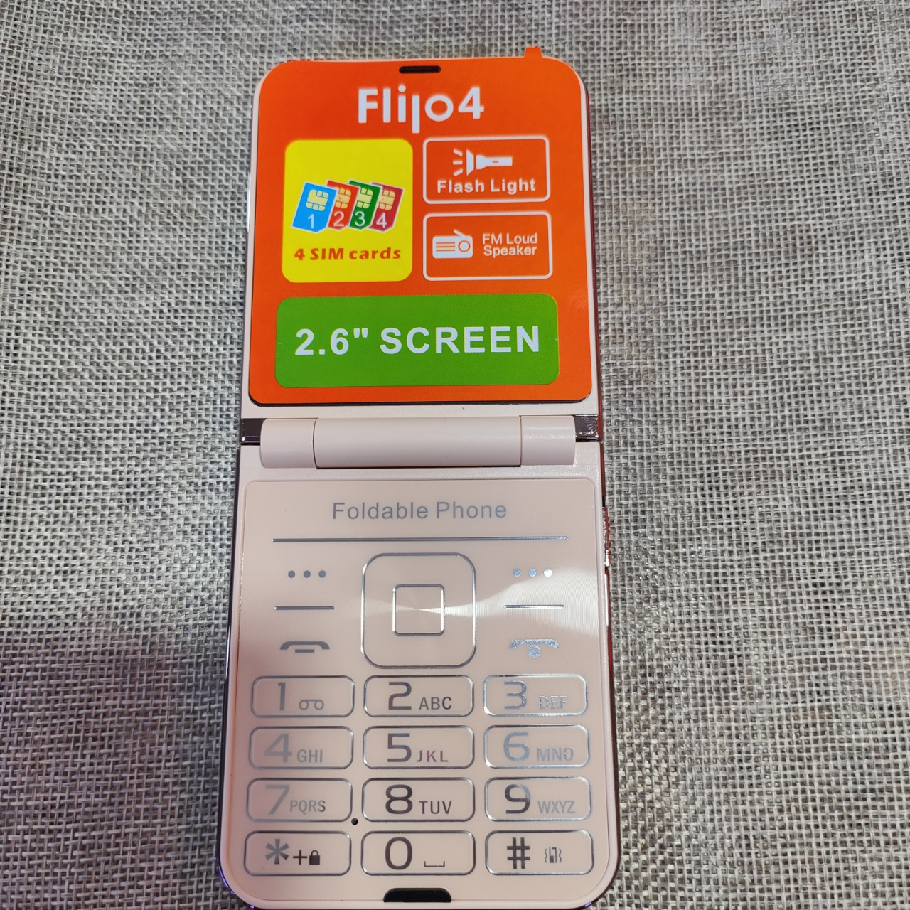 Điện thoại nắp gập Flipo 4 bàn phím