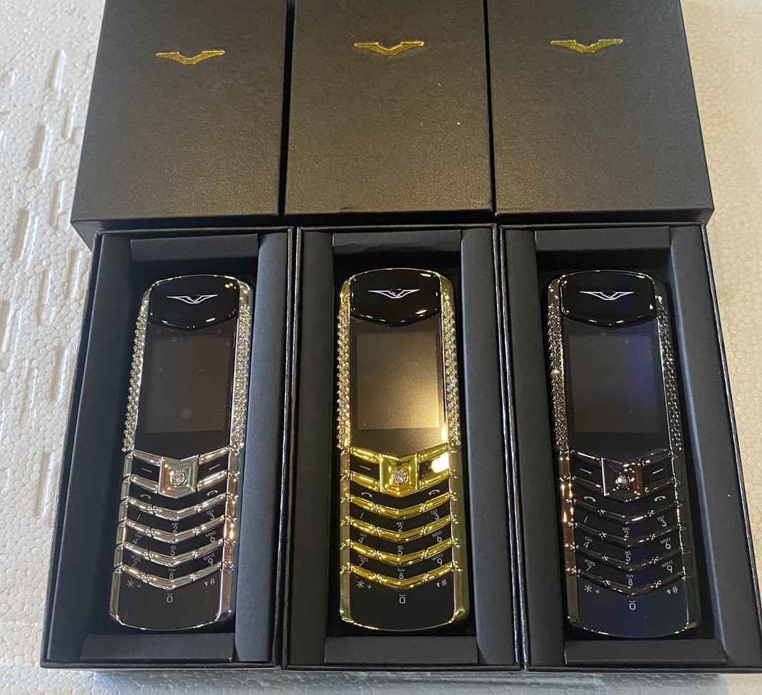 Điện thoại Vertu rep V8 pro