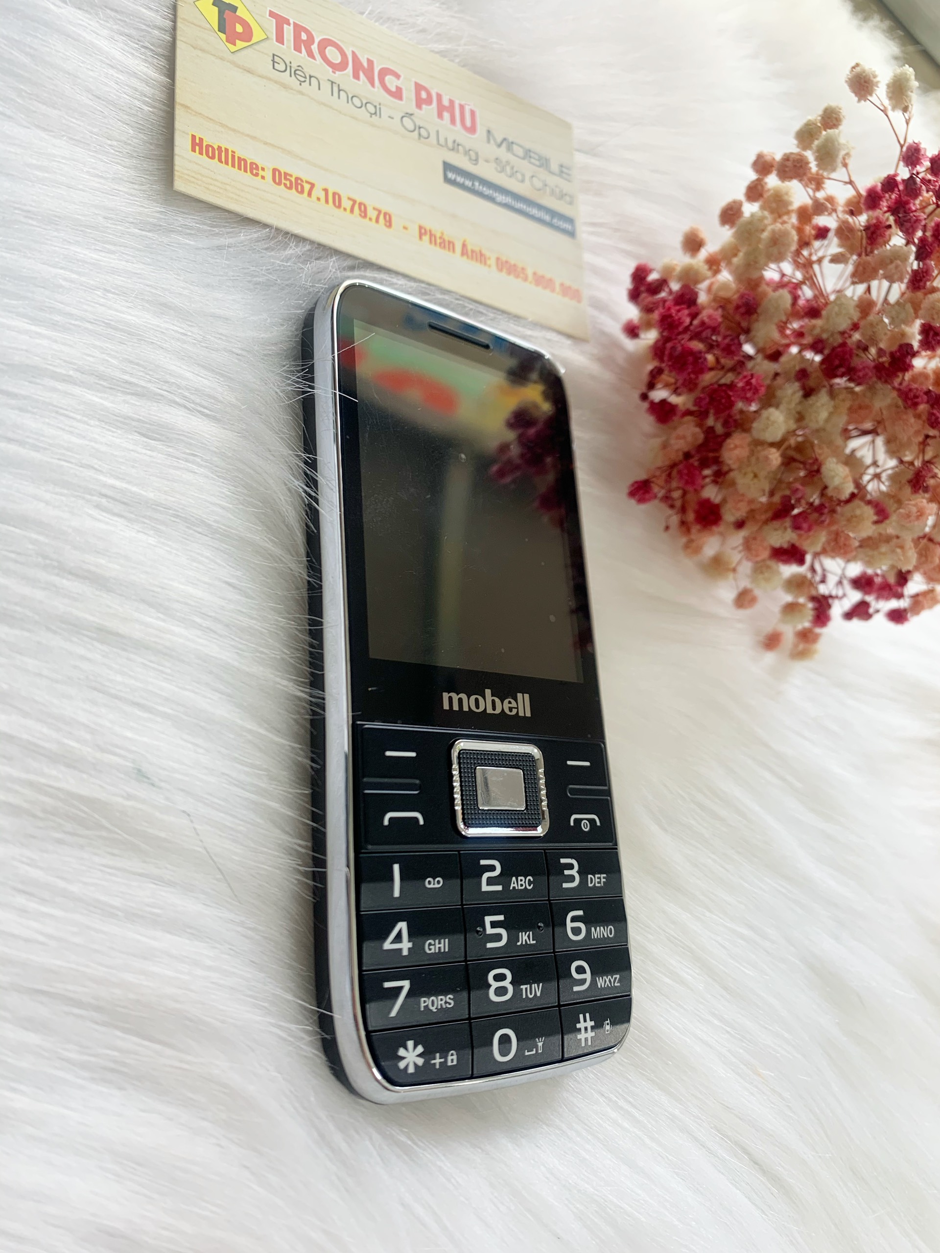 Điện thoại MOBELL M529 mới fullbox