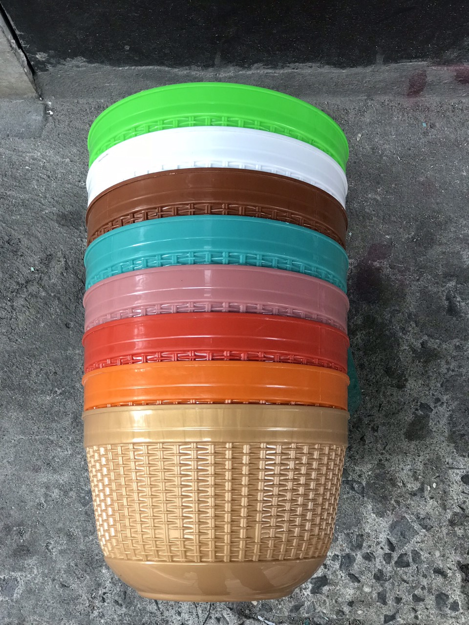 Chậu Ốp Tường Giả Mây 20x14H (cm