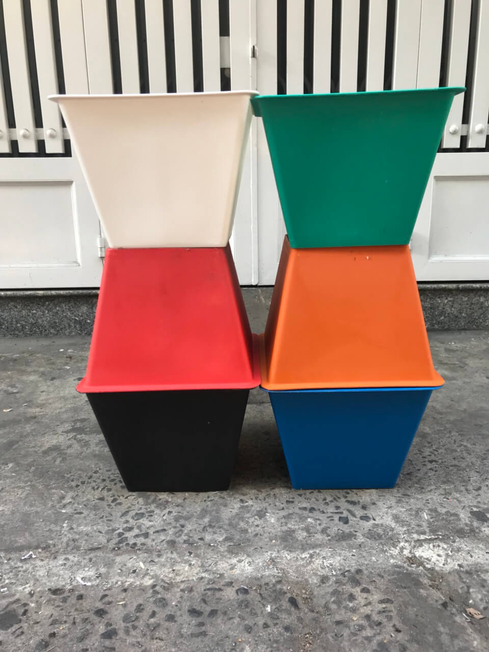 Chậu vuông lớn 35x35x26cm