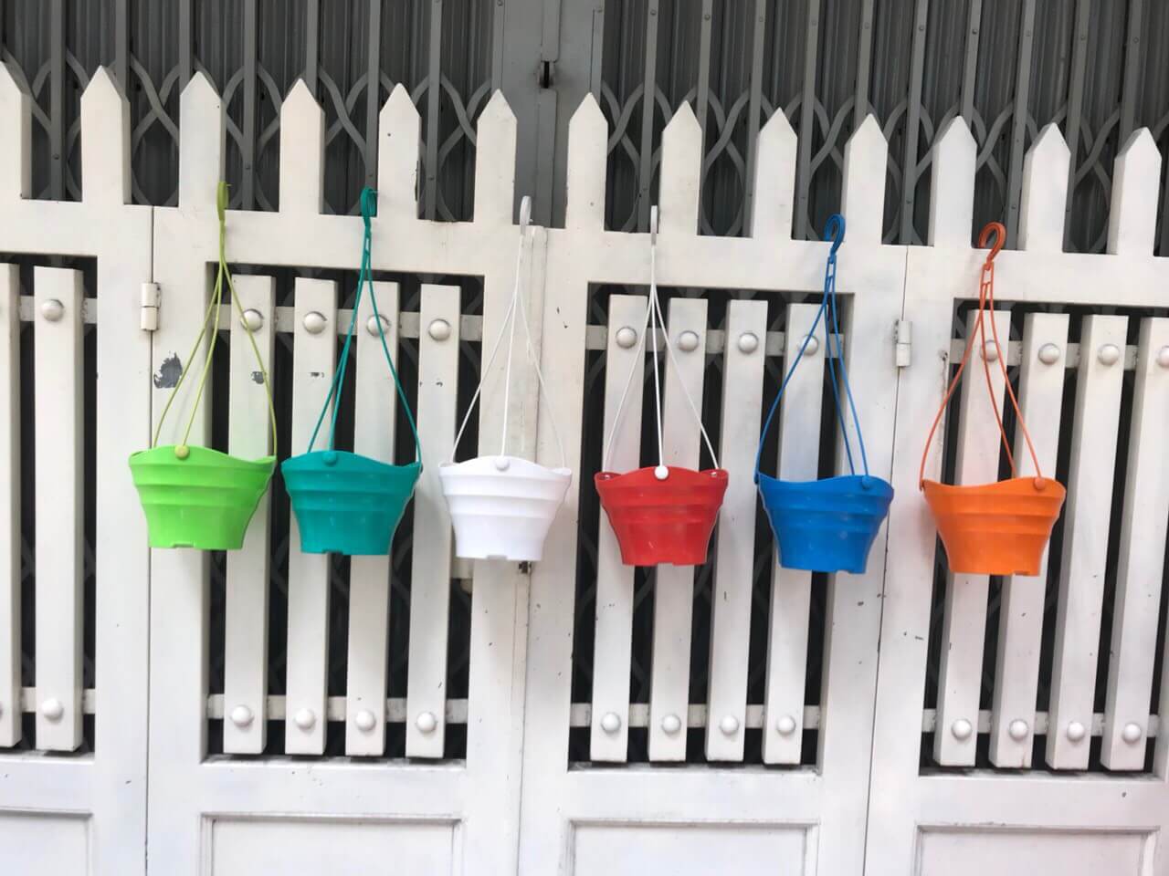 Chậu Treo Sọc 20x13H (cm)