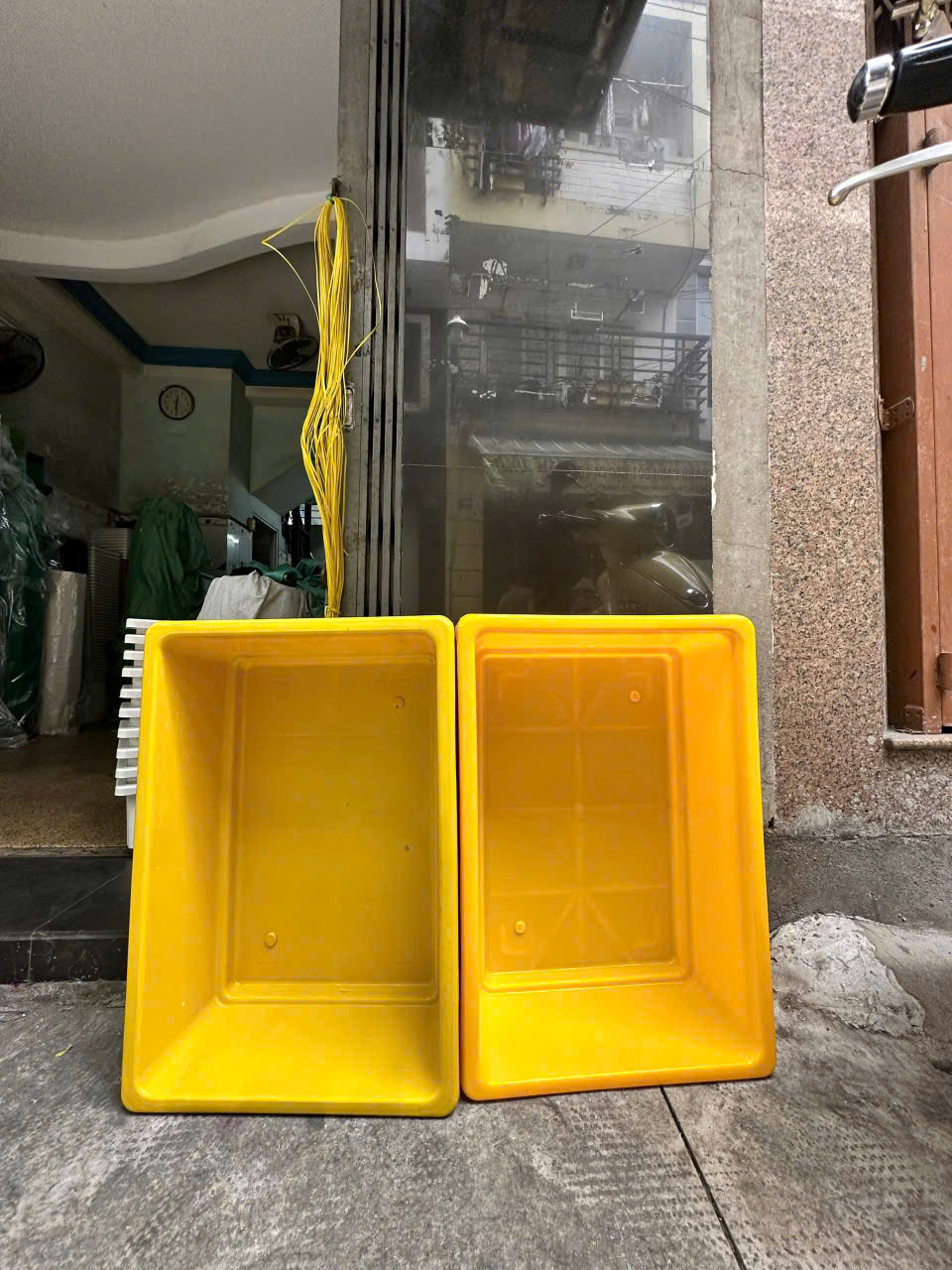 Khay nuôi cá lớn 66x45x21H (cm)