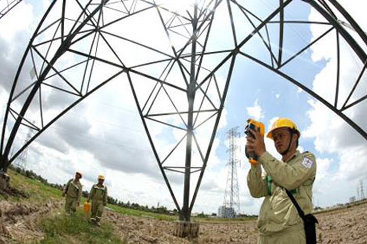EVN đẩy mạnh tái cơ cấu doanh nghiệp