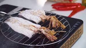 Hướng dẫn cách nướng khô mực bằng bếp hồng ngoại an toàn