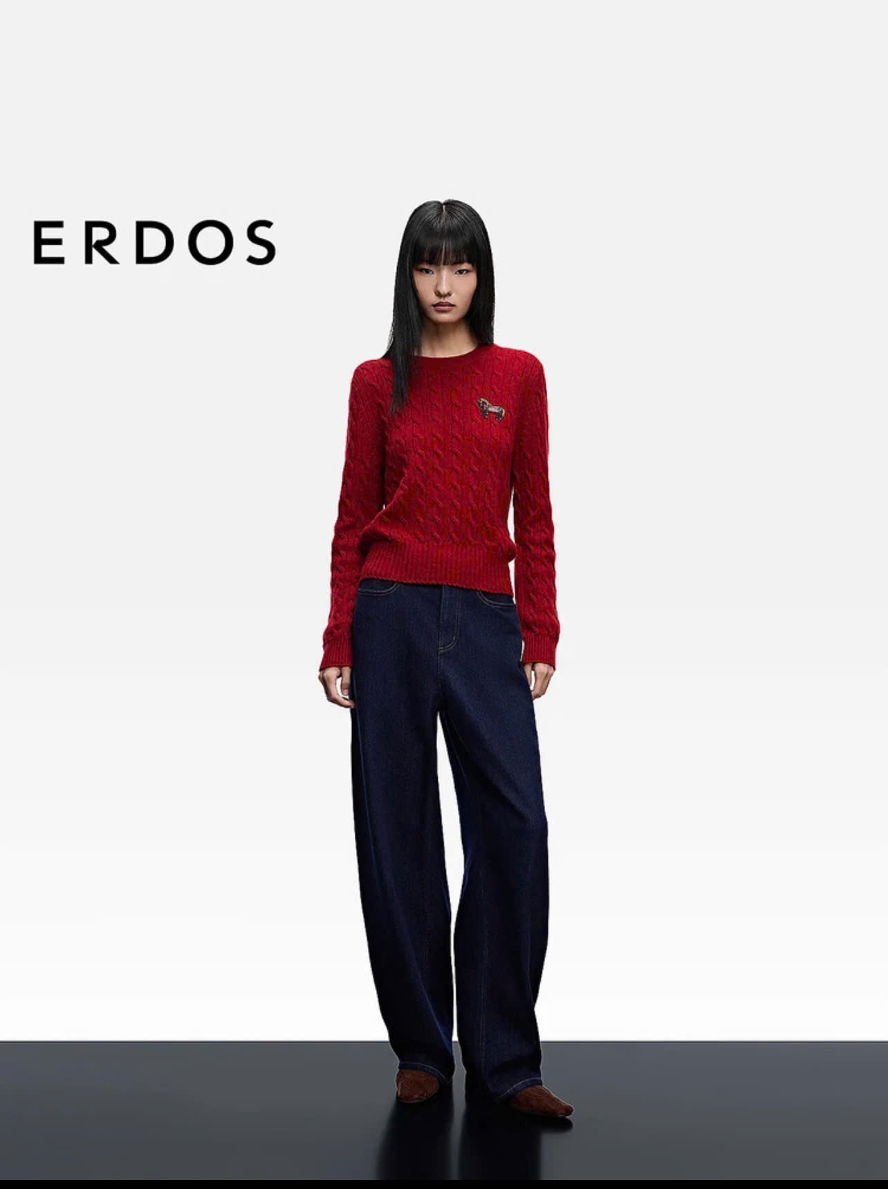 Áo len ERDOS cổ tròn vặn thừng