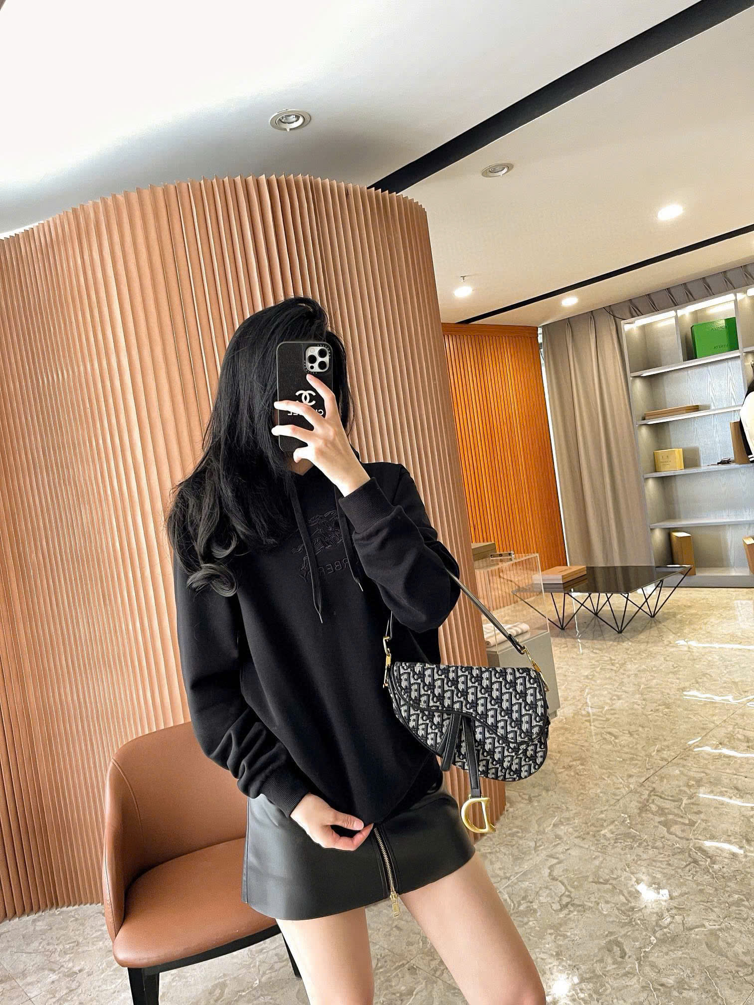 Áo nỉ hoodie BBR thêu logo ngực