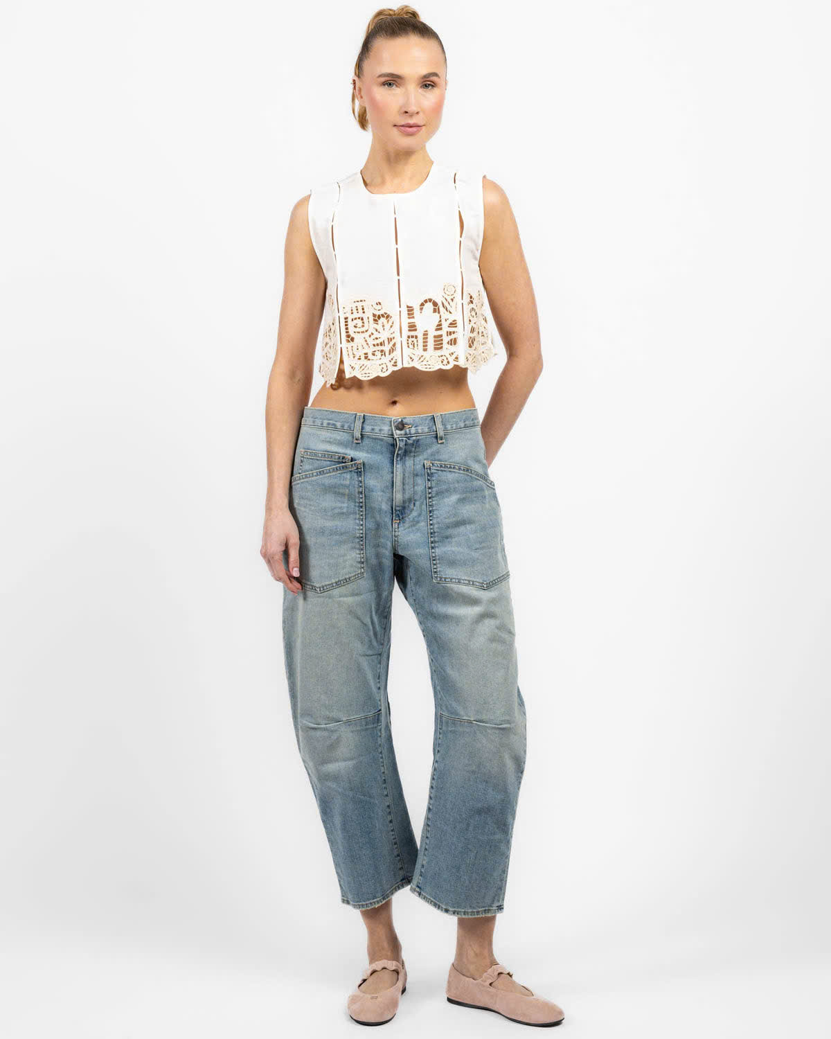 Áo sát nách màu kem Alemais Risemary Embroidered