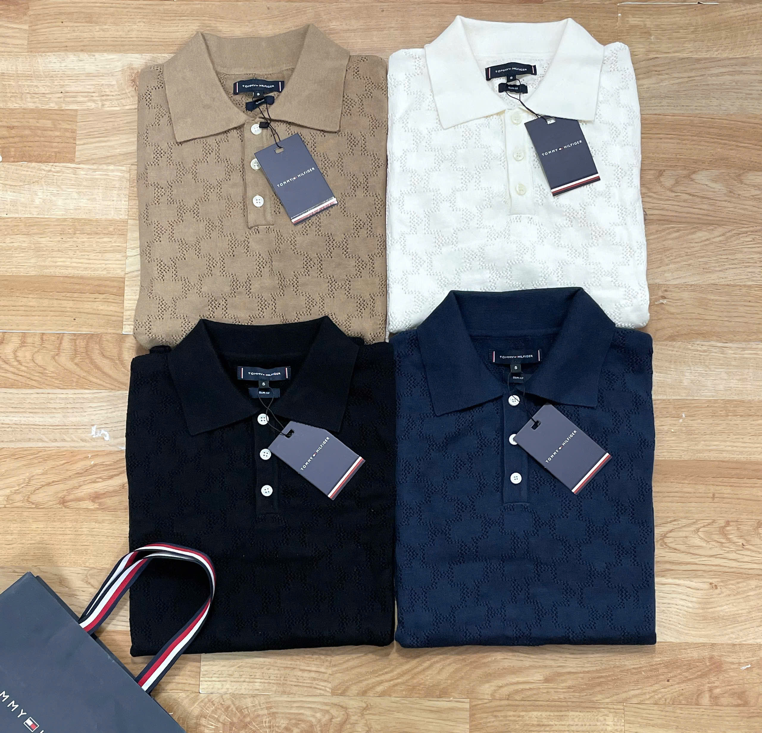 Áo polo len móc cổ bẻ