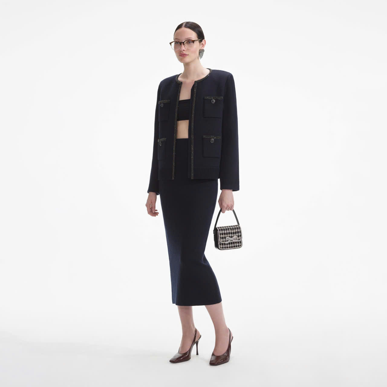 Áo khoác len cardigan đính họa tiết xanh navy