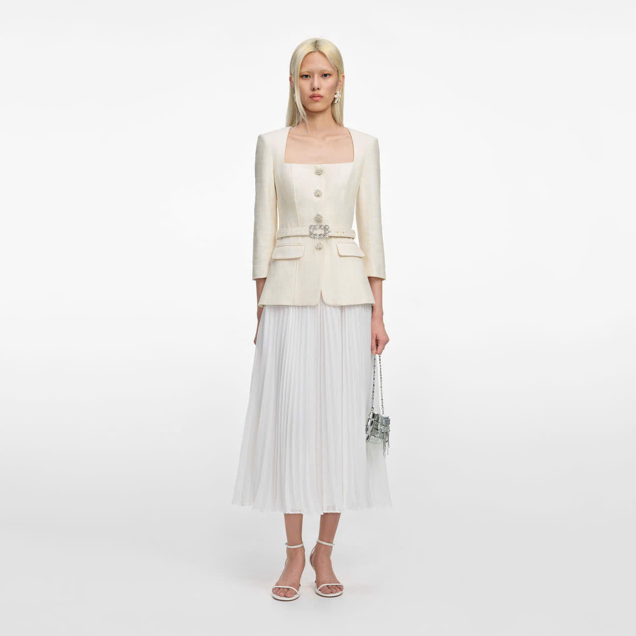 ĐẦM MIDI DÀI TAY BẰNG CHIFFON MÀU KEM