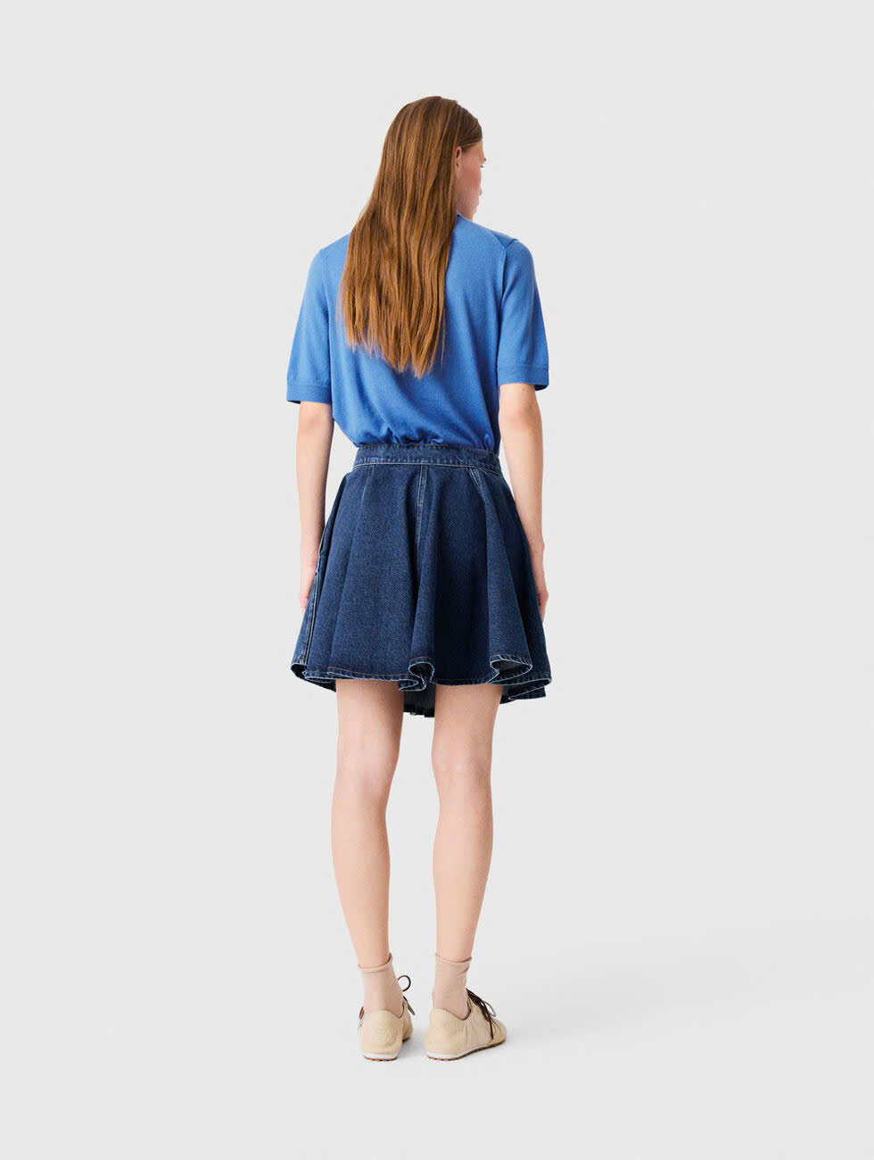VÁY DENIM MAJE NGẮN XOÈ