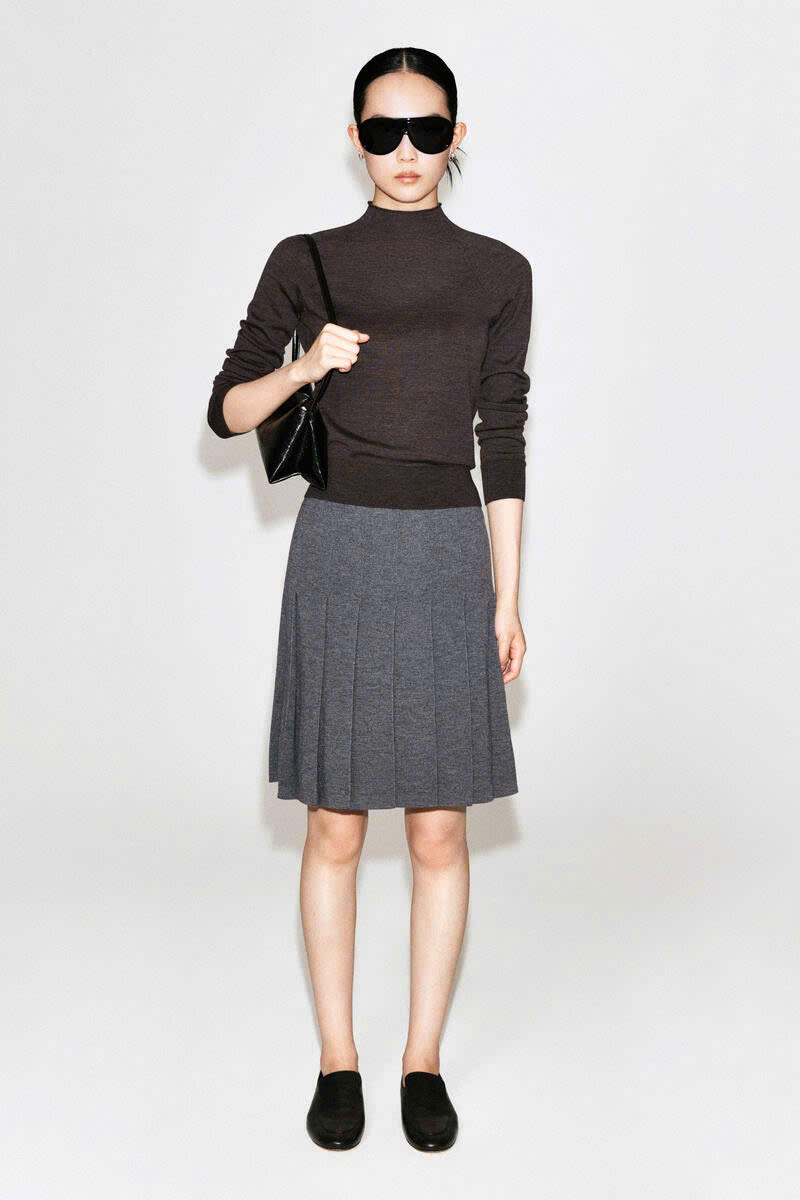 CHÂN VÁY MIDI COS XẾP LY BẰNG LEN MERINO