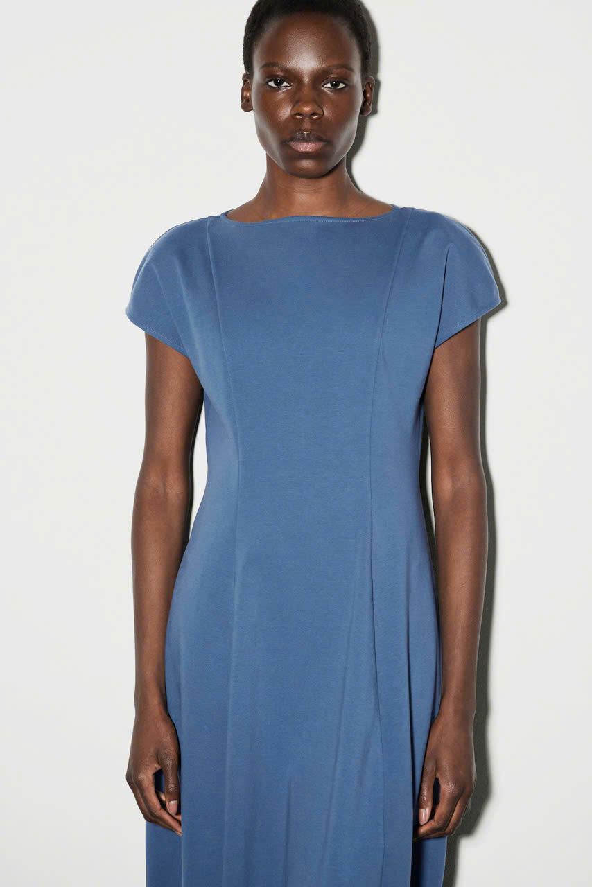 ĐẦM MIDI JERSEY ĐIÊU KHẮC