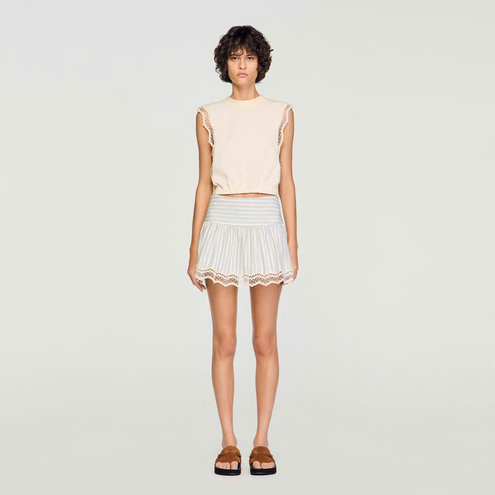 ÁO THUN COTTON LỬNG VỚI REN.