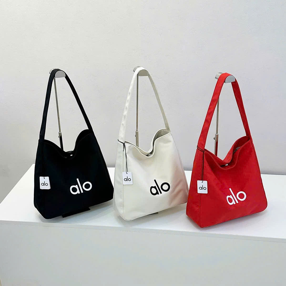 Túi ALO CANVAS HOBO