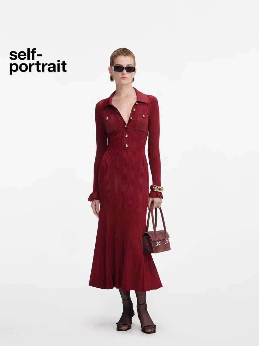 Váy MIDI dệt kim gân đỏ Burgundy