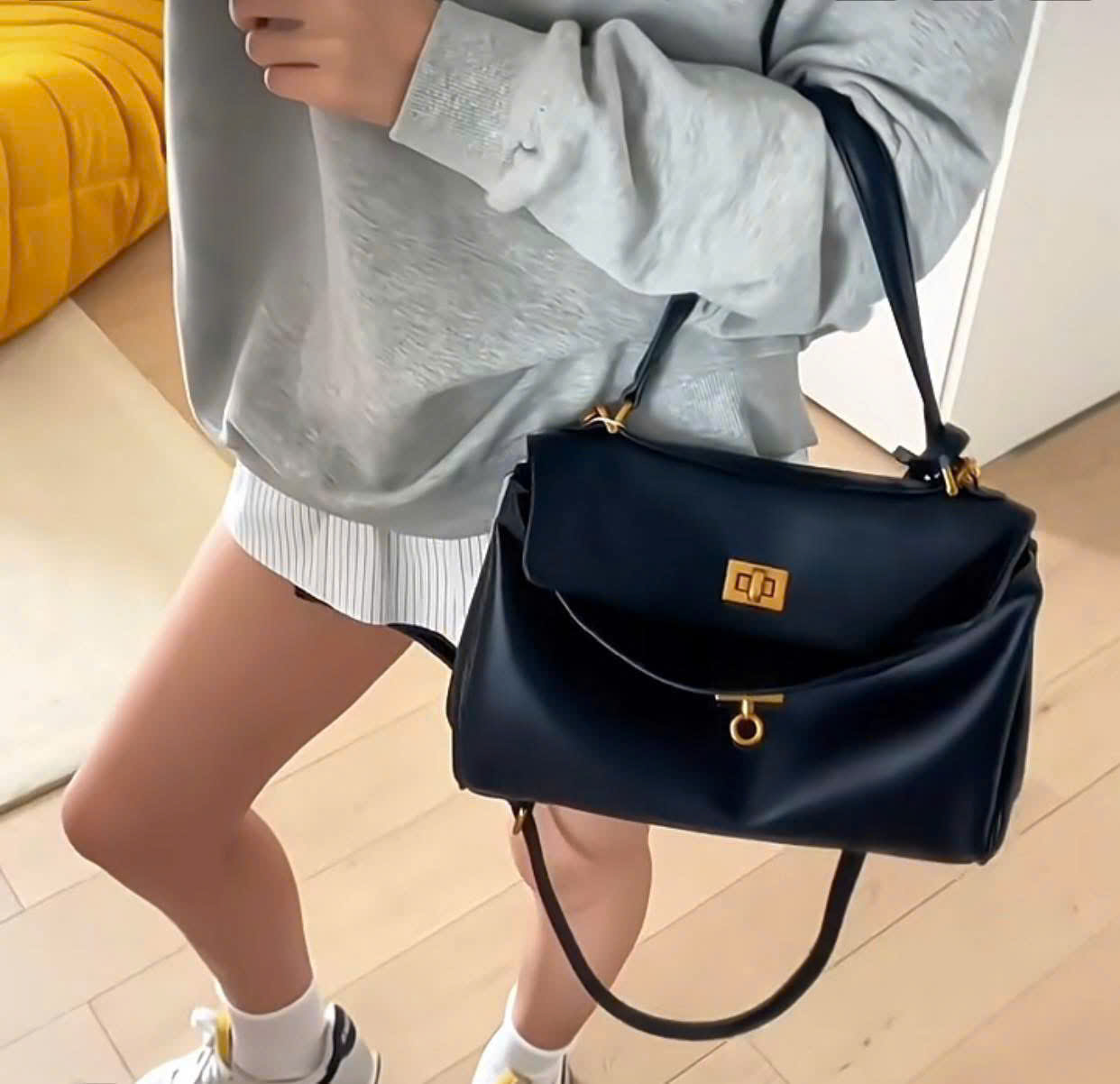 Túi BALENCIAGA RODEO mini