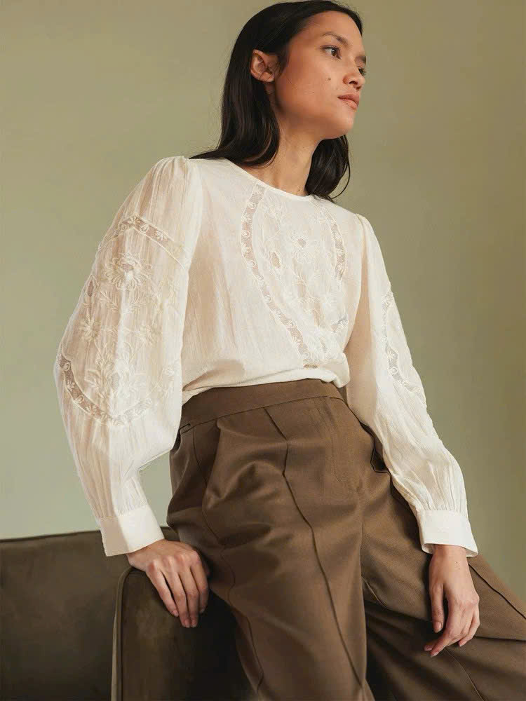 Sơ mi Sezane trắng thêu ngực