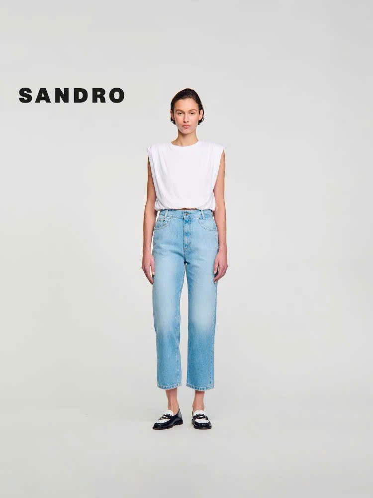 Áo Sandro trắng đệm vai sát nách dáng crop