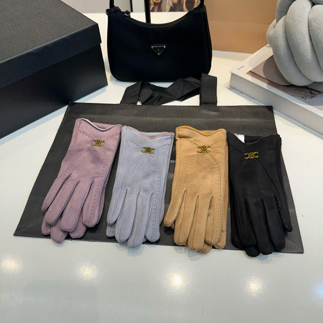 Găng tay da lộn Celine logo 4 màu