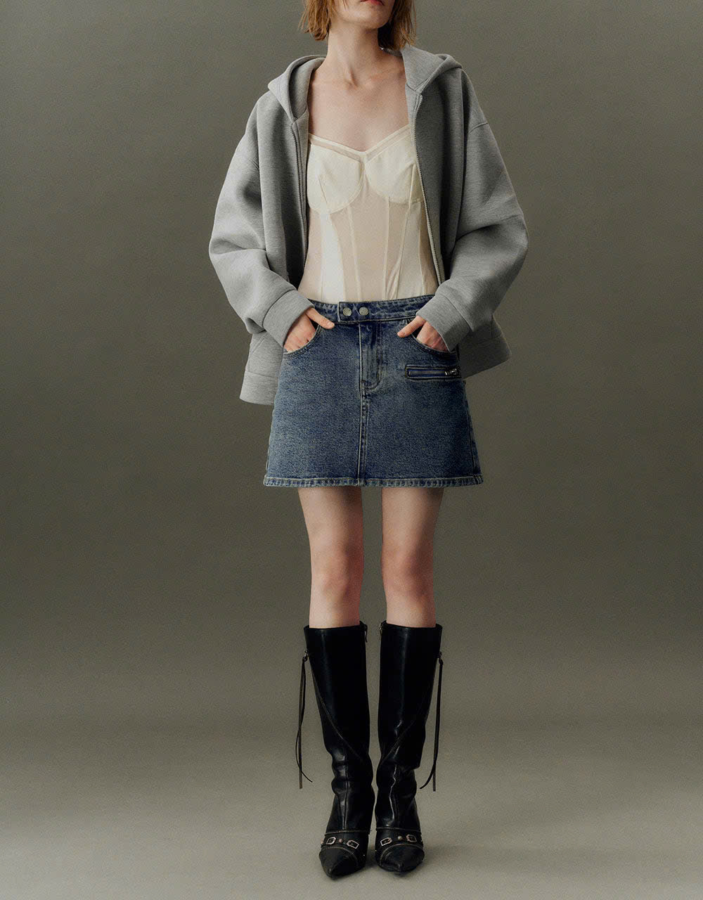 Váy denim thẳng mini