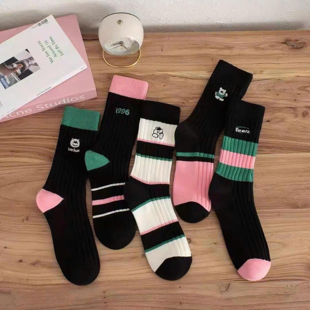 Tất Celine logo thêu - Hộp 5 chiếc