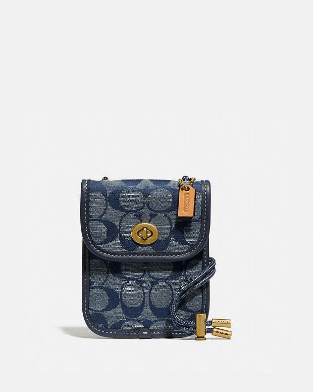 Túi đựng ĐT Coach