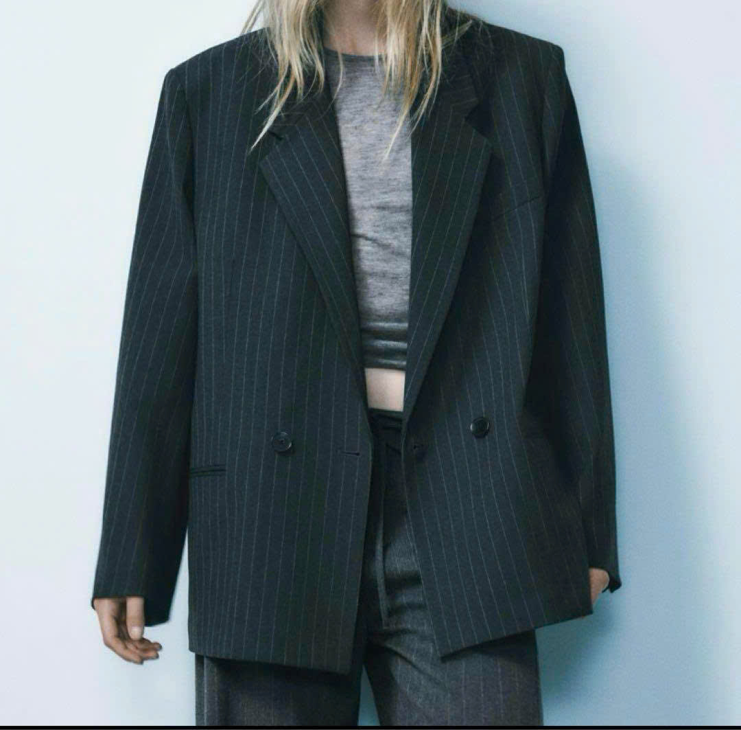 Blazer Zara kẻ chìm