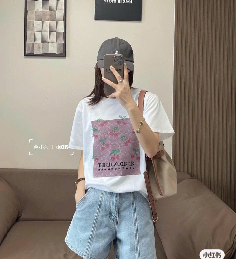 Tshirt Coach cổ tròn logo Cherry