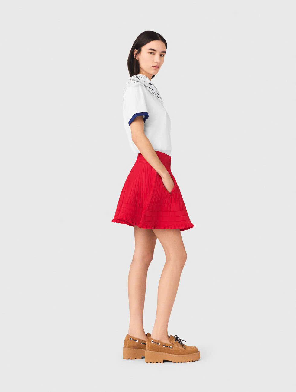 Váy ngắn dệt kim