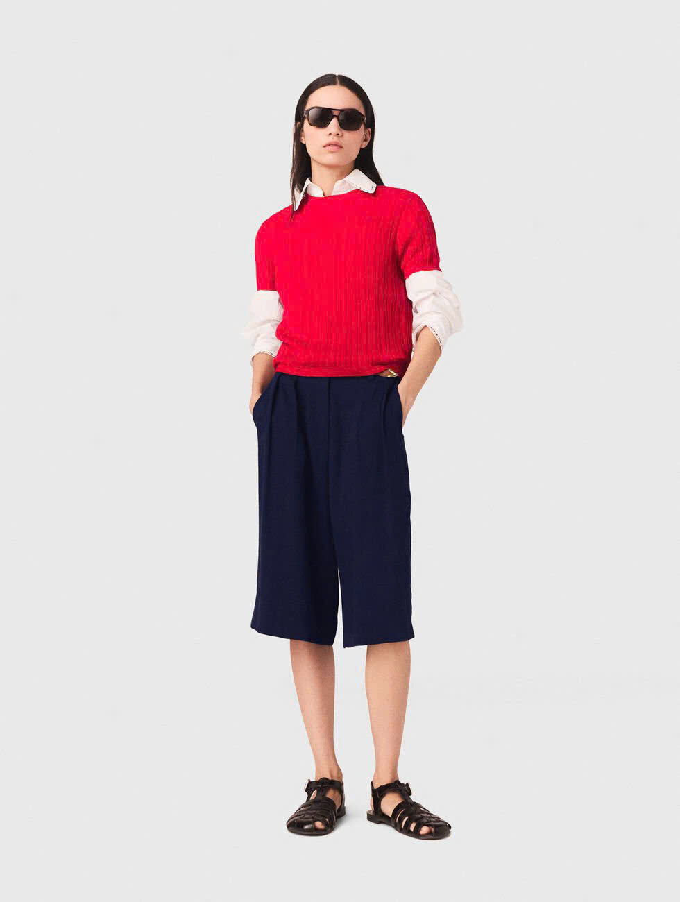 Áo len cổ tròn
