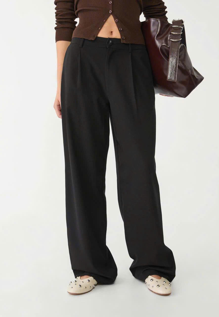 Quần suông Stradivarius lưng chun 2 màu