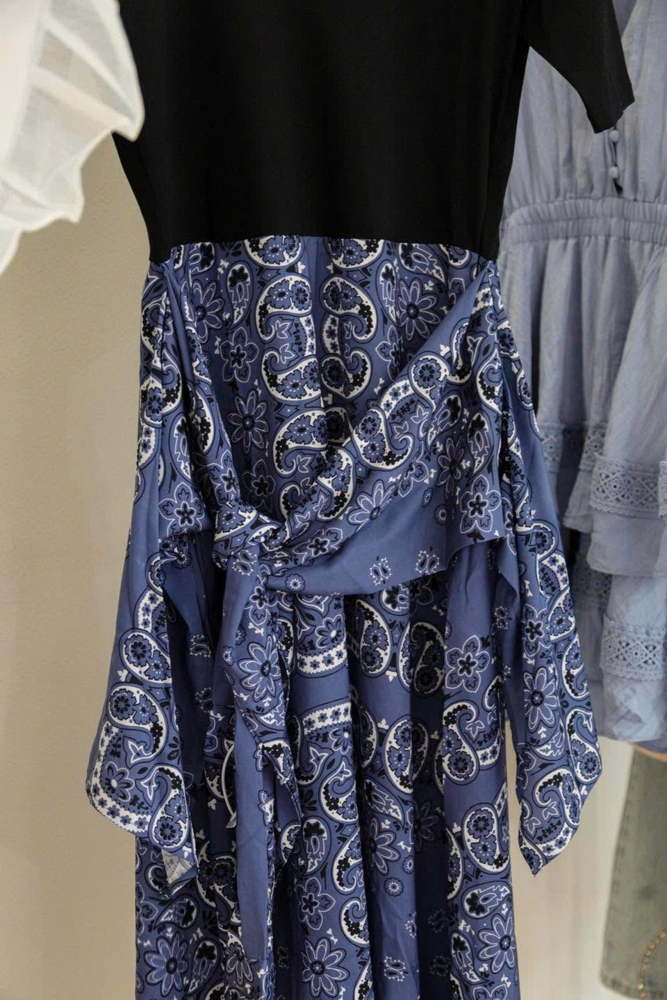 Váy maxi Maje lụa phối cotton xanh đen phối hoạ tiết