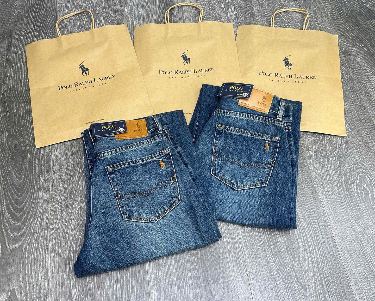 Quần jeans suông Polo RL rách gối