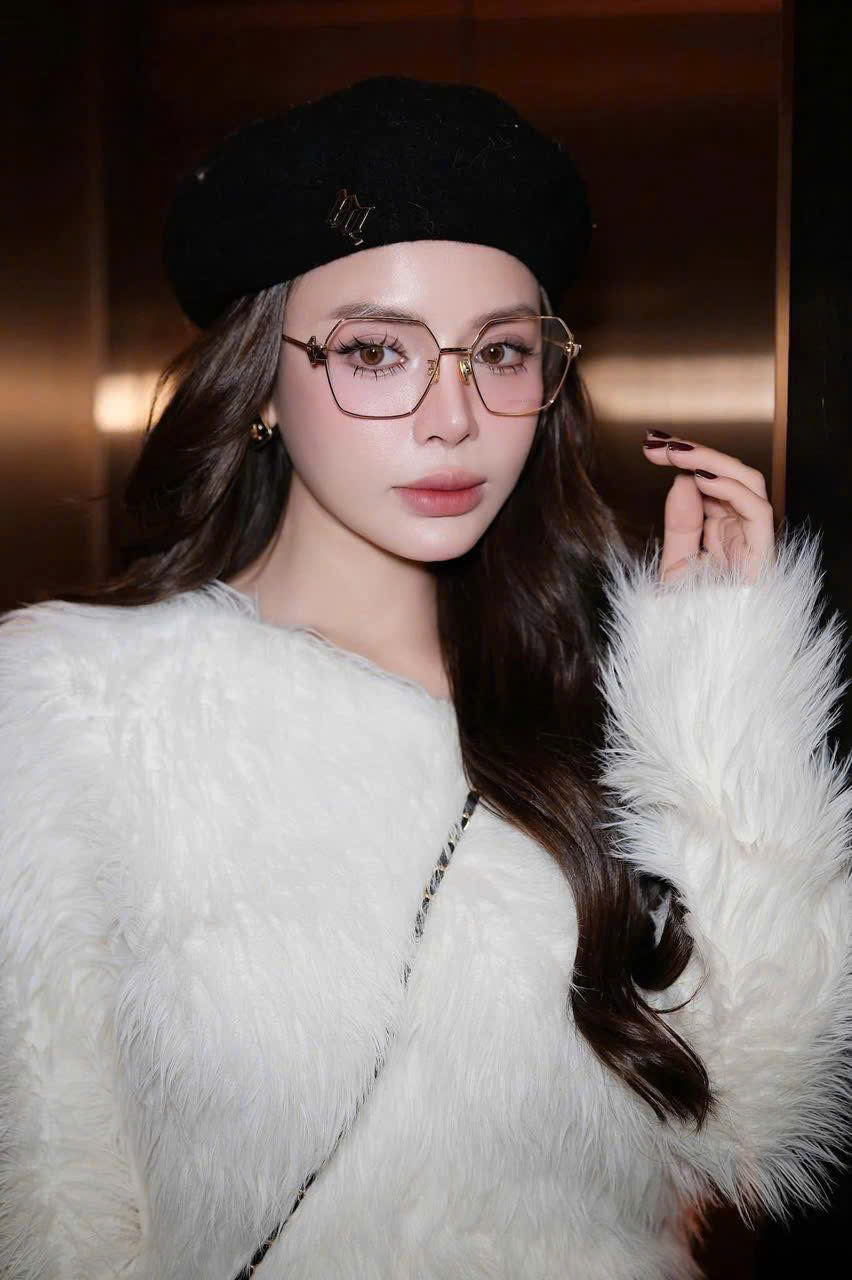 Kính BOTTEGA gọng kim loại vuông lục giác