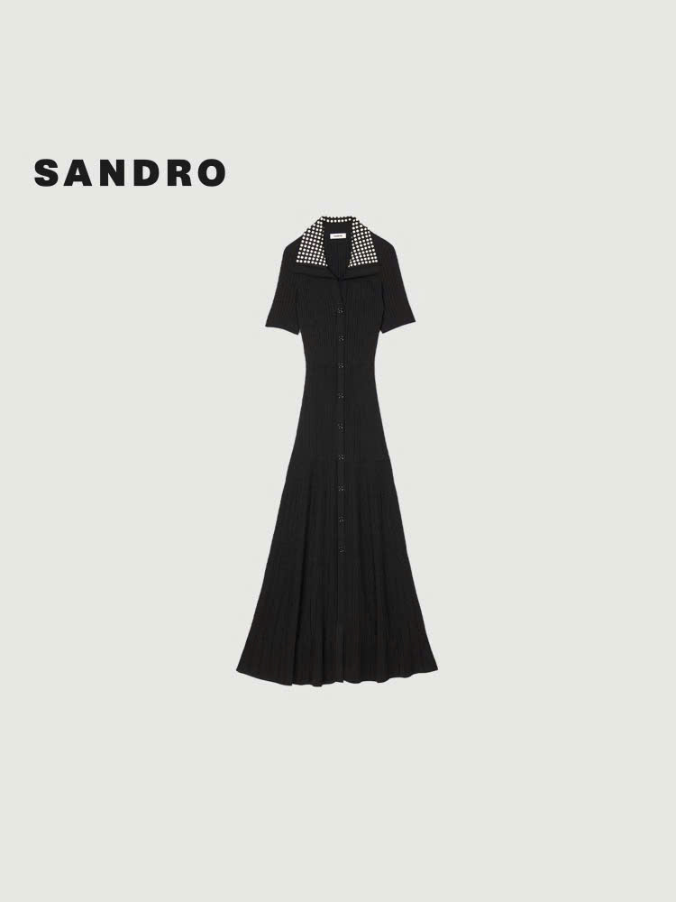 Váy Sandro màu đen maxi cổ đính cườm