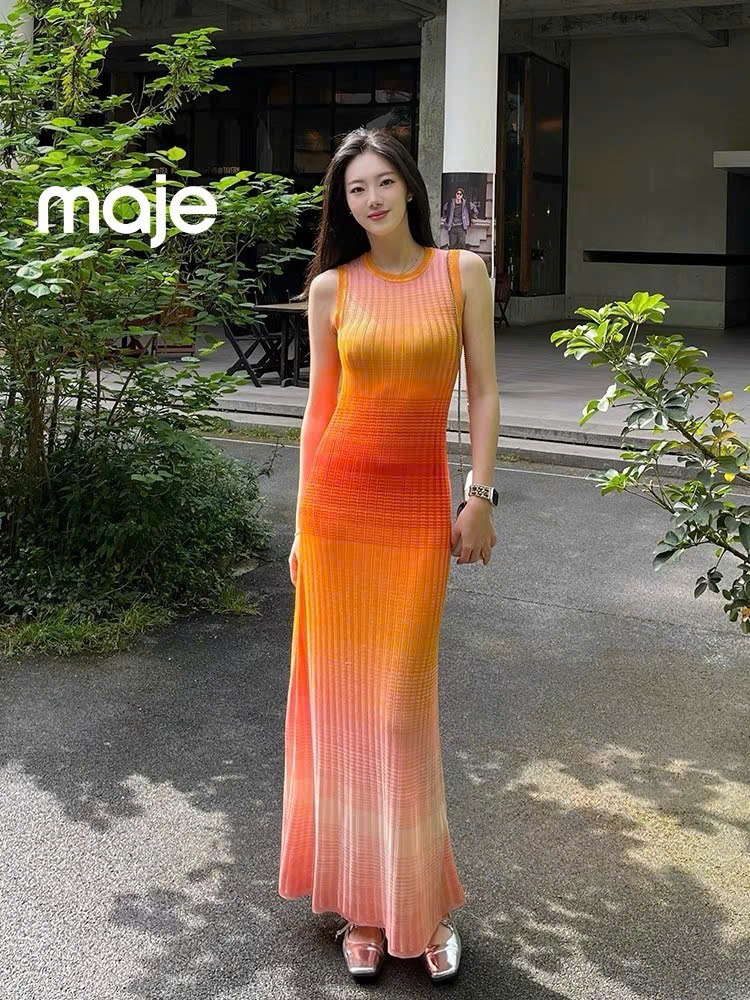 ĐẦM DÀI MAXI KHÔNG TAY DỆT KIM
